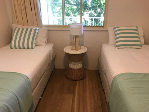 Mariner Bay Apartments - Queensland Tourism 12