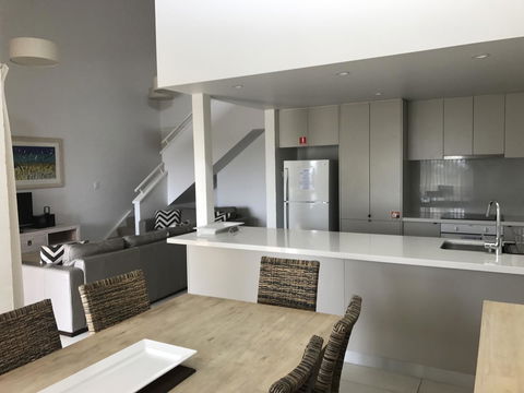 Mariner Bay Apartments - Queensland Tourism 36