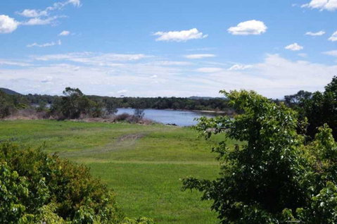 Bellhaven 2, 17 Willow Street - QLD Tourism 5
