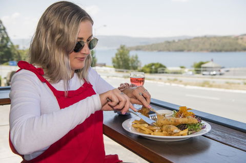 Banjo Paterson Inn - QLD Tourism 40