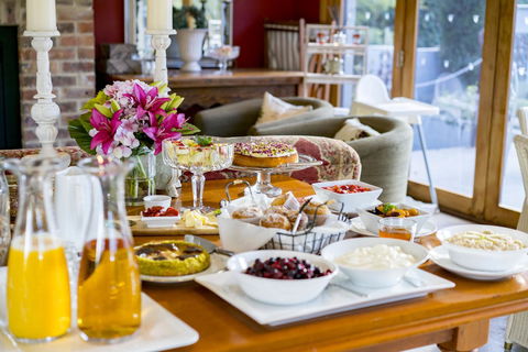 Thistle Hill Guesthouse - Walk To Many Wineries And Restaurants - Queensland Tourism 17