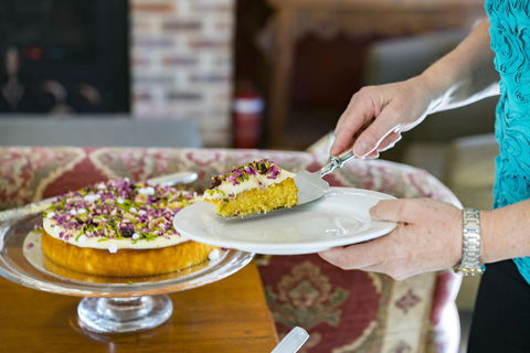 Thistle Hill Guesthouse - Walk To Many Wineries And Restaurants - Queensland Tourism 2