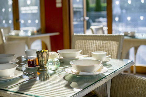 Thistle Hill Guesthouse - Walk To Many Wineries And Restaurants - Queensland Tourism 16