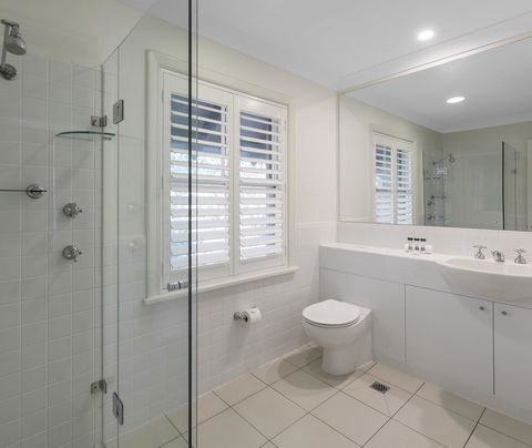 Oaks Cypress Lakes Resort - QLD Tourism 41