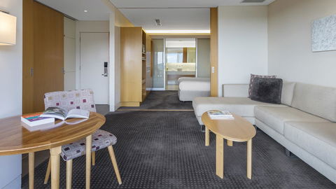 Oaks Cypress Lakes Resort - QLD Tourism 16