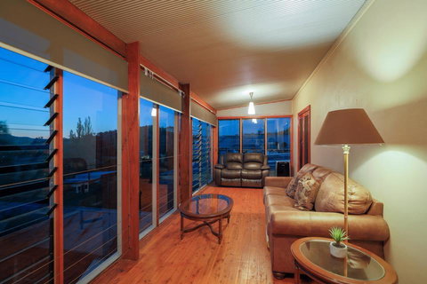 Jenkins Street Guesthouse - QLD Tourism 9