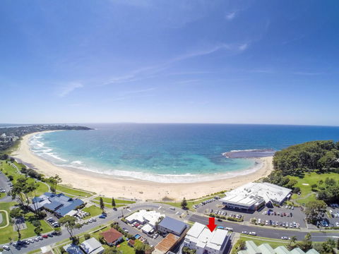 Beachfront 2 - QLD Tourism 5