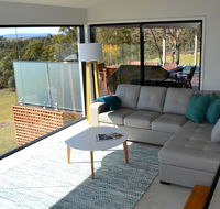 Wine Country Villas - Queensland Tourism