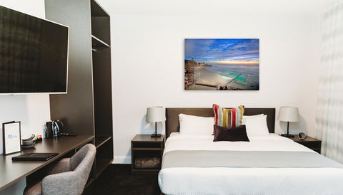 Coniston Hotel Wollongong - Queensland Tourism 13