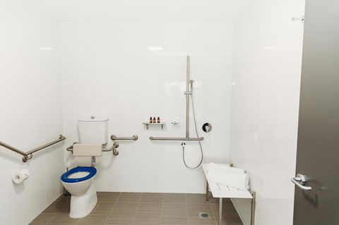 Coniston Hotel Wollongong - Queensland Tourism 26