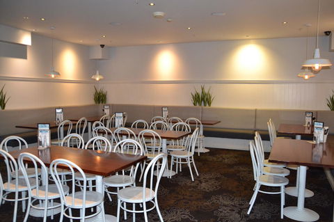 Coniston Hotel Wollongong - Queensland Tourism 22