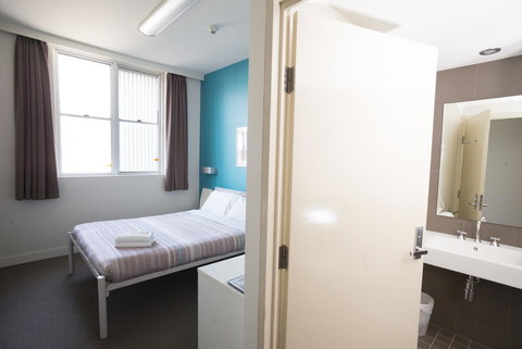 YHA Sydney Harbour - QLD Tourism 5