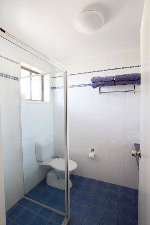 Pelican Motor Inn - QLD Tourism 35