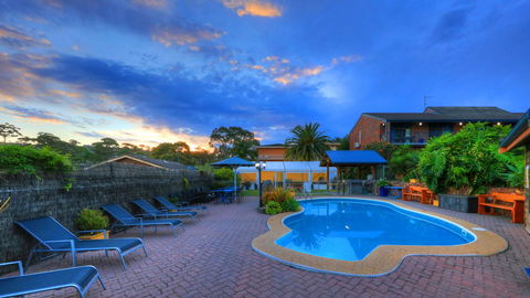 Pelican Motor Inn - QLD Tourism 10