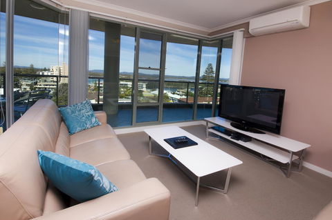 Sails Apartments - QLD Tourism 1