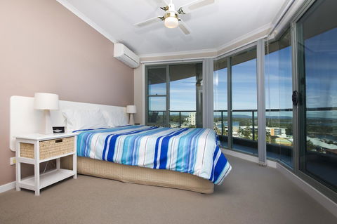 Sails Apartments - QLD Tourism 8