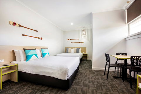 Nightcap At Caringbah Hotel - Queensland Tourism 39