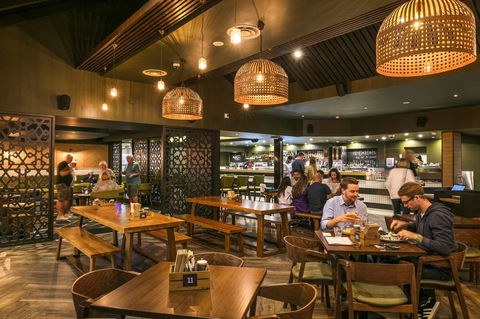 Nightcap At Caringbah Hotel - Queensland Tourism 16