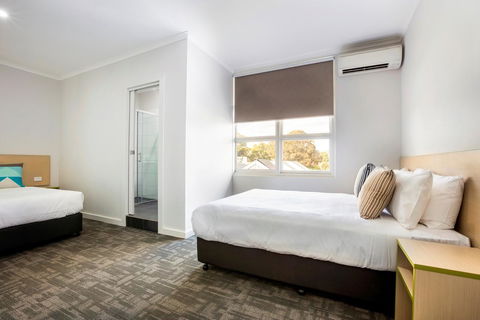 Nightcap At Caringbah Hotel - Queensland Tourism 10