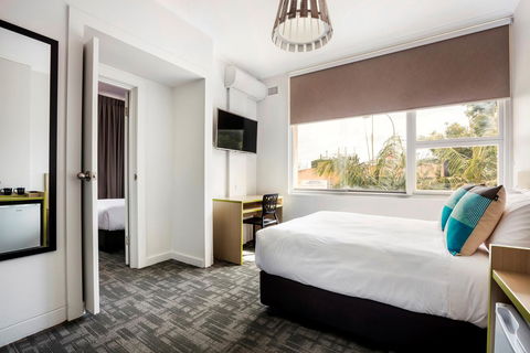 Nightcap At Caringbah Hotel - Queensland Tourism 28