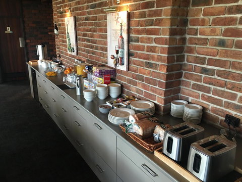 Econo Lodge Gateway Tamworth - QLD Tourism 10