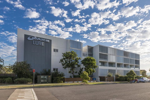 Oaks Nelson Bay Lure Suites - QLD Tourism 8