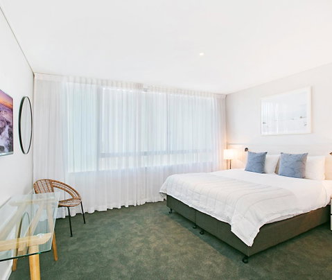 Oaks Nelson Bay Lure Suites - QLD Tourism 2