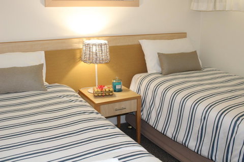The Boathouse Resort Luxury Apartments - QLD Tourism 17