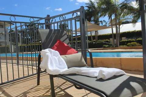 The Boathouse Resort Luxury Apartments - QLD Tourism 1