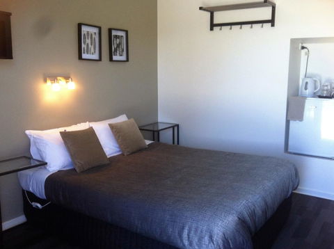 Altair Motel - QLD Tourism 17