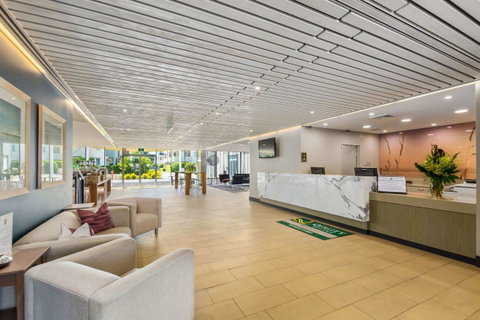 Quality Suites Pioneer Sands - QLD Tourism 10