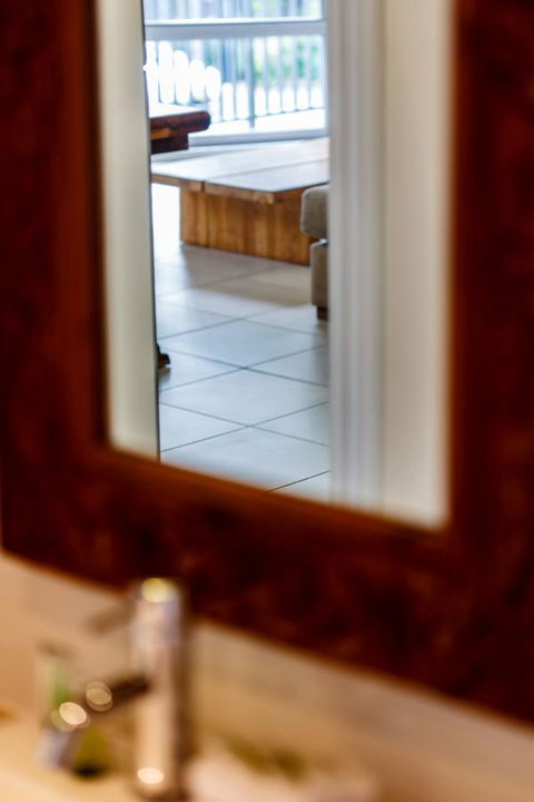 Byron Bay Hotel And Apartments - Queensland Tourism 4