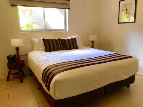 Byron Bay Hotel And Apartments - Queensland Tourism 22