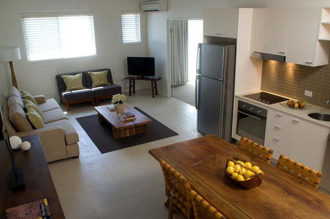 Byron Bay Hotel And Apartments - Queensland Tourism 38