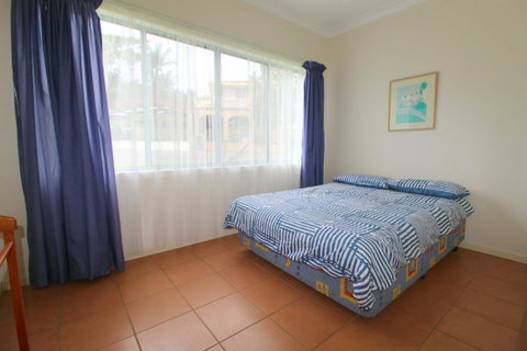 Anglesea, 17 Hodgson Street - QLD Tourism 9