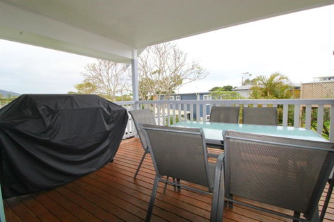 Anglesea, 17 Hodgson Street - QLD Tourism 6