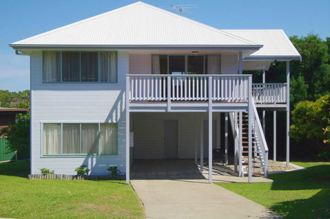 Anglesea, 17 Hodgson Street - QLD Tourism 0