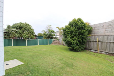 Anglesea, 17 Hodgson Street - QLD Tourism 12