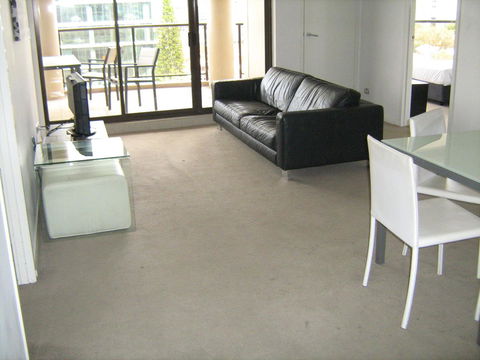Fiori Apartments - Queensland Tourism 4