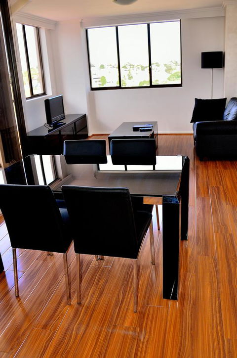 Fiori Apartments - Queensland Tourism 3
