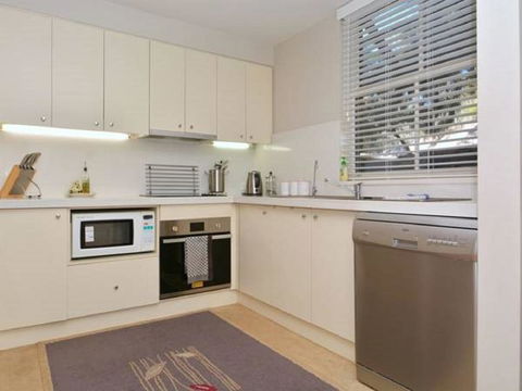 Villa 3br Chianti Villa Located Within Cypress Lakes Resort - Queensland Tourism 5