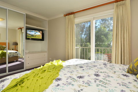 Villa 3br Chianti Villa Located Within Cypress Lakes Resort - Queensland Tourism 12