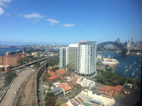View Sydney - Queensland Tourism 42