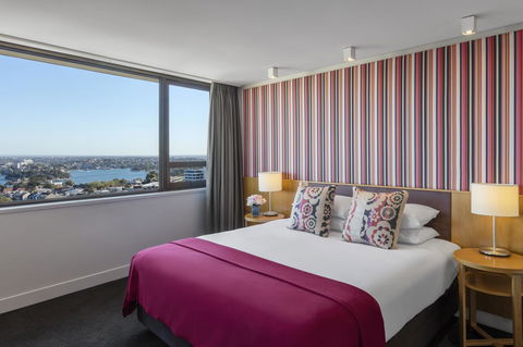 View Sydney - Queensland Tourism 8