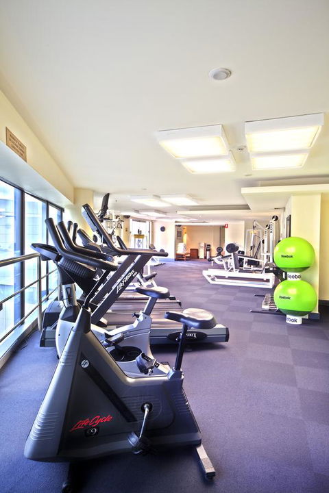 Stamford Plaza Sydney Airport Hotel & Conference Centre - Queensland Tourism 13