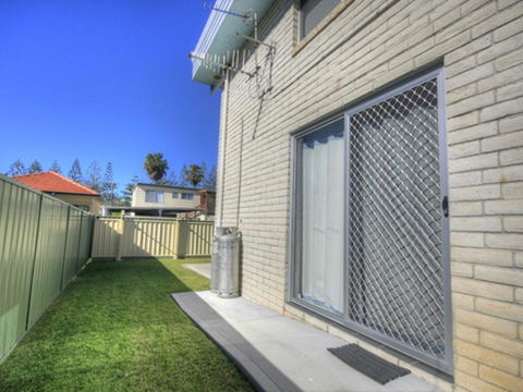 45 Wharf Street - Whole House - QLD Tourism 5