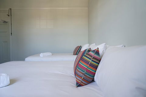 Rosehill Hotel - Queensland Tourism 3