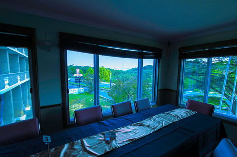 Rest Easy Motel - QLD Tourism 9