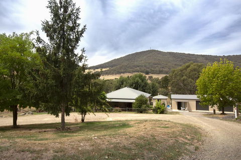 Pound Creek Gallery - QLD Tourism 24