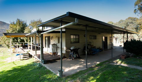 Pound Creek Gallery - QLD Tourism 4
